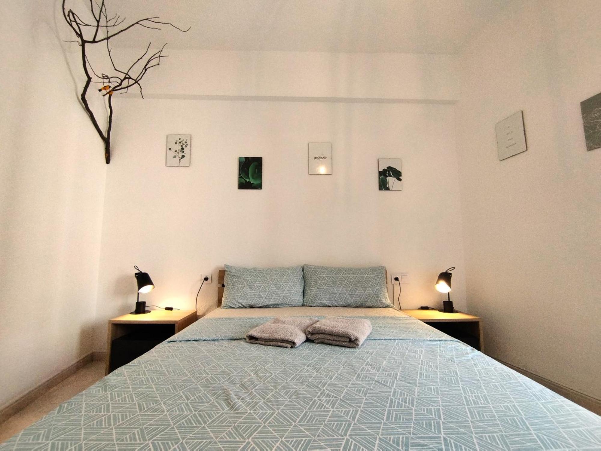 Habitaciones En Apartamento Compartido W Host Alicante Eksteriør bilde