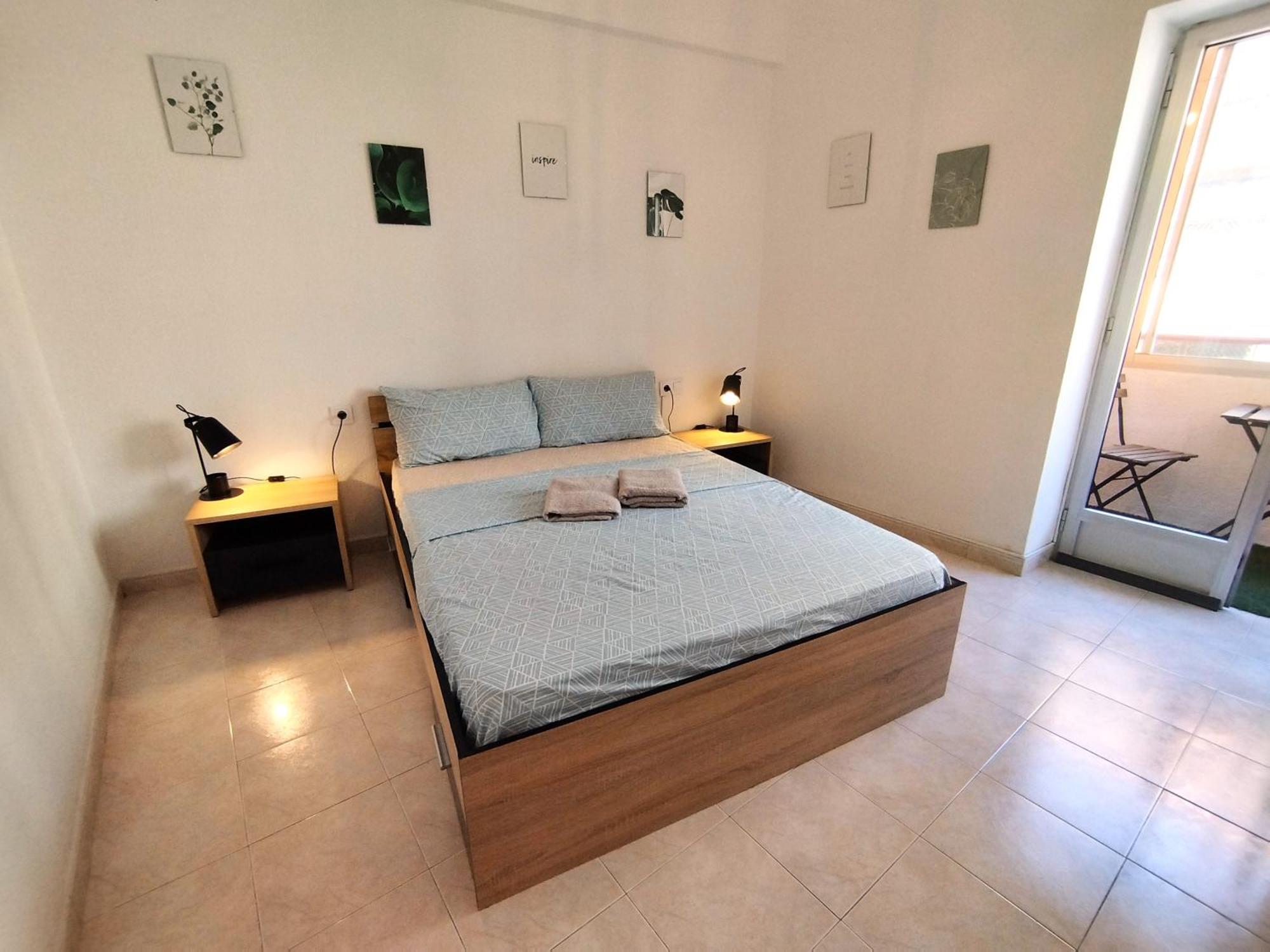 Habitaciones En Apartamento Compartido W Host Alicante Eksteriør bilde