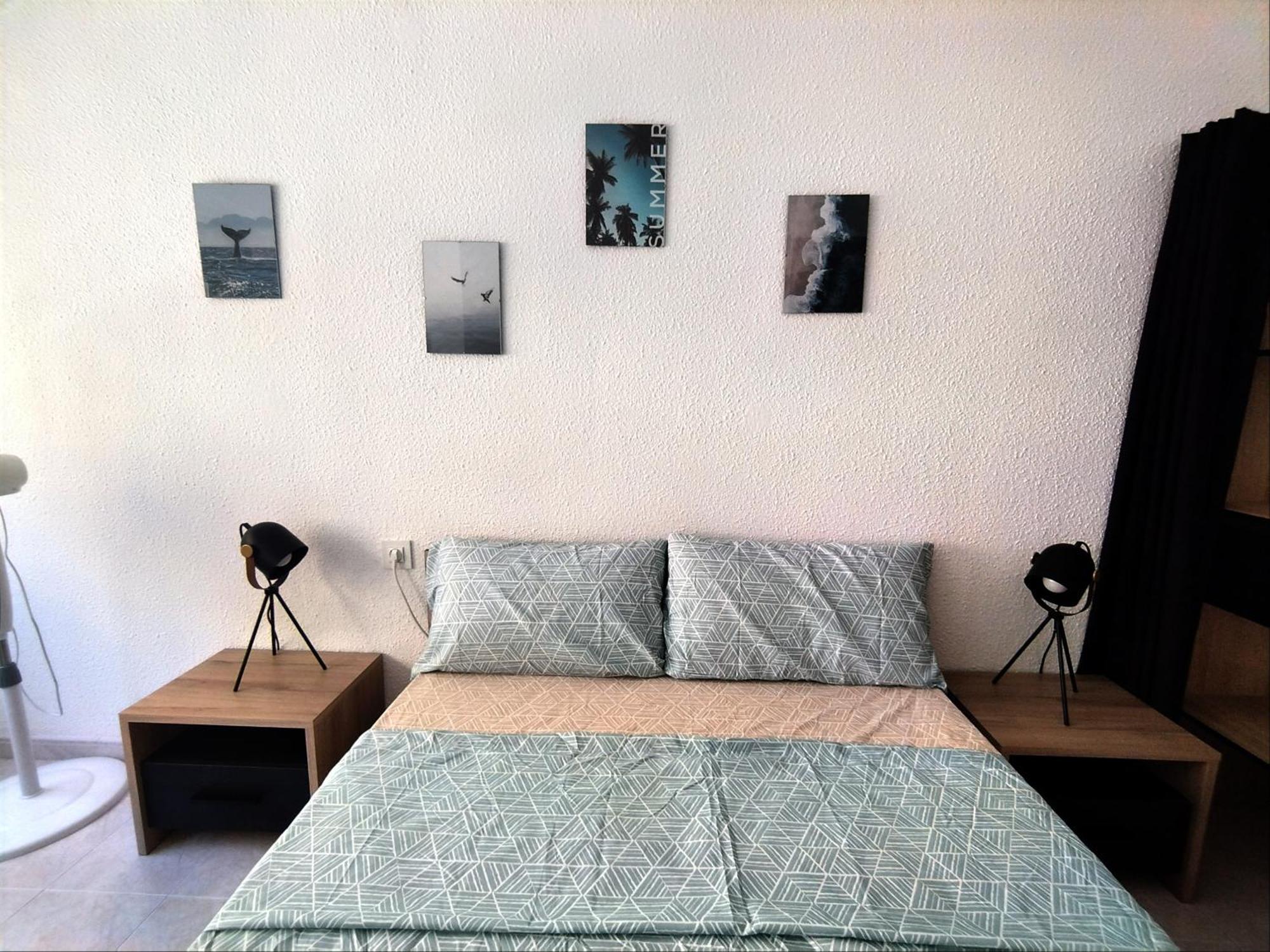 Habitaciones En Apartamento Compartido W Host Alicante Eksteriør bilde